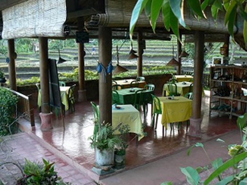 Отель Puri Sawah Bungalows & Restaurant Карангасем Экстерьер фото
